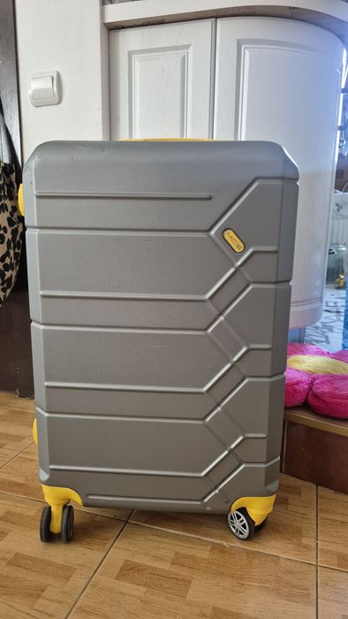 Валіза на запчастини