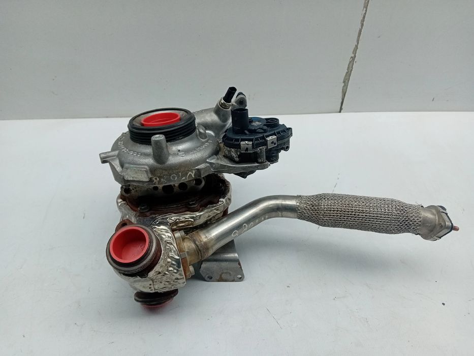 Turbo / compressor AUDI Q8 (4MN)