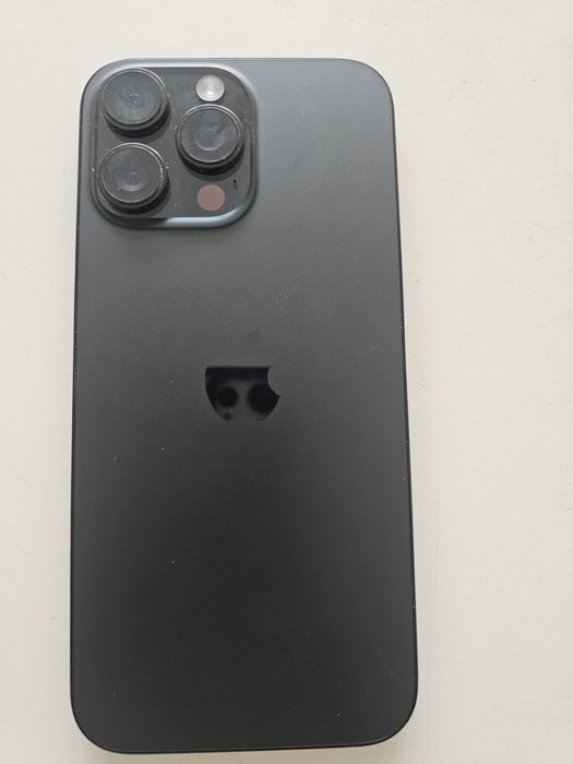 Apple iPhone 16 Pro Max 6.9" 256GB preto titanium
