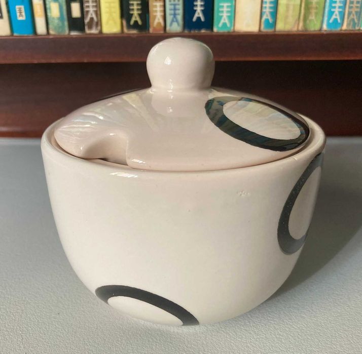 Sugar Pot443471986395729920