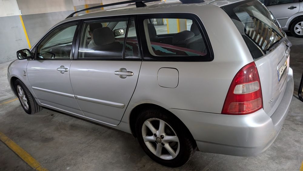 Carro Toyota 2003