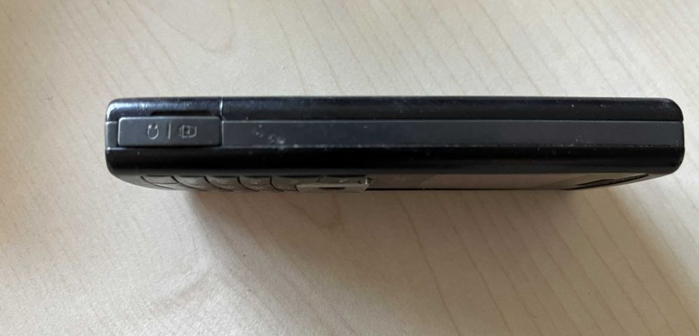 Samsung SGH-C450 z oryginalnym pudełkiem i instrukcją