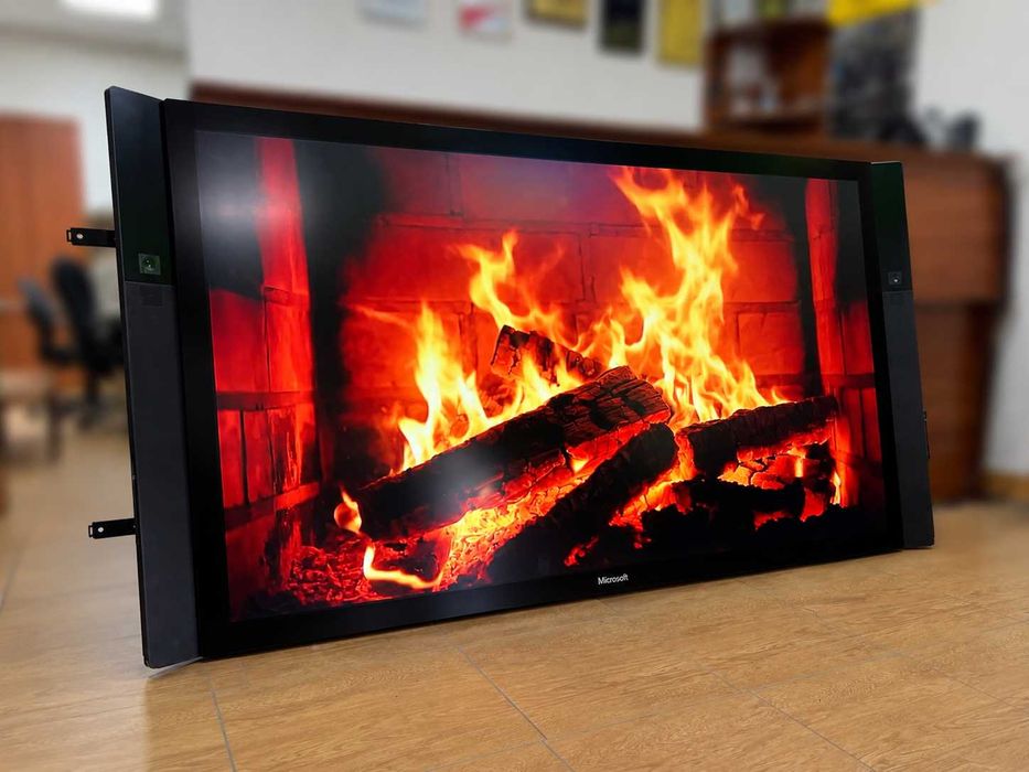 Інтерактивний моноблок/Microsoft Surface Hub V1 84"/i7-4/8GB/SSD 128GB/84"/4K Touch
