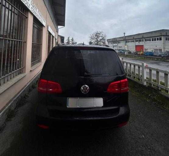 Разборка запчастини Фольксваген Туран Volkswagen Touran