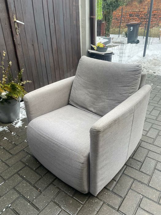 Fotel  szary wygodny