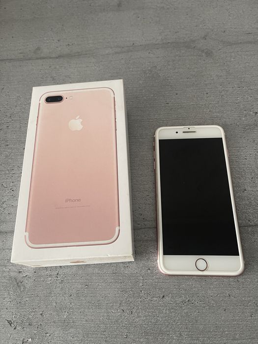 Продам  Айфон 7 плюс рожевого кольору