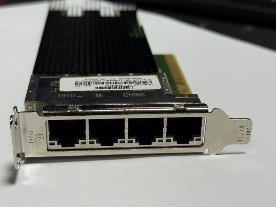 4 портова мережева плата 4 х 10 Gb/s RJ45 Intel X710-T4
