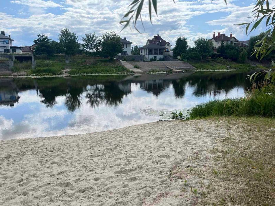 Новий сучасний будинок 180 м² біля річки Десна | 8 соток | с. Пухівка | КМ "Вега"