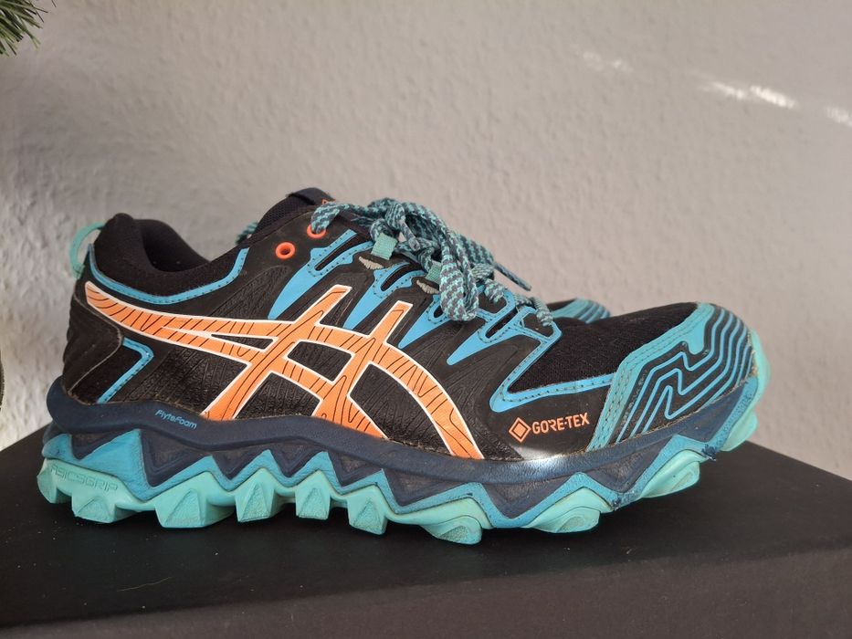 Asics  Gore-Tex  buty trailowe damskie 38