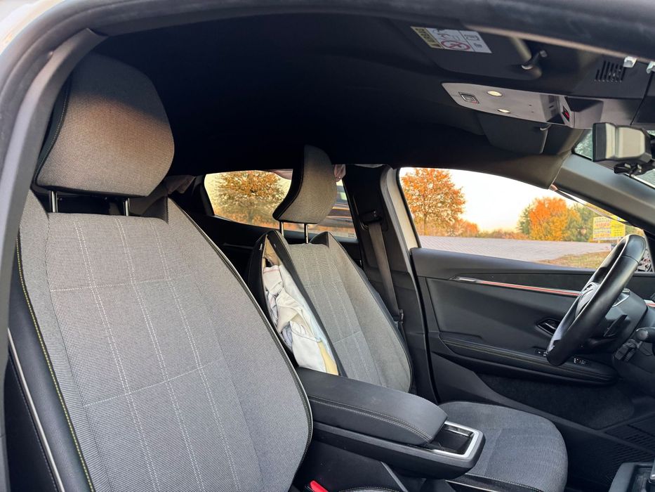 Renault Megane E-TECH 60kWh 218KM 2022r/ kamery 360