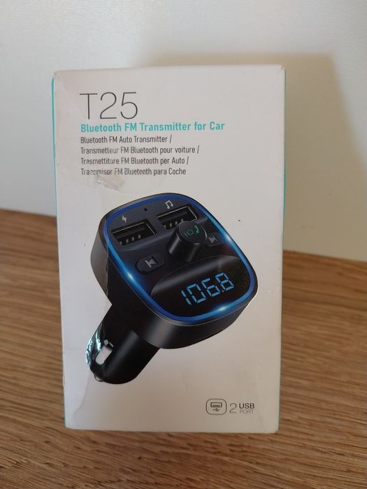 Transmiter FM Bluetooth 2xUSB microSD ładowarka LCD mikrofon, MP3, karty TF S272