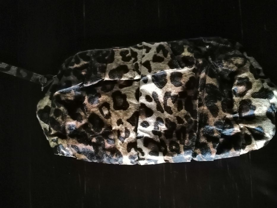 Сумочка клатч леопардовая стильная