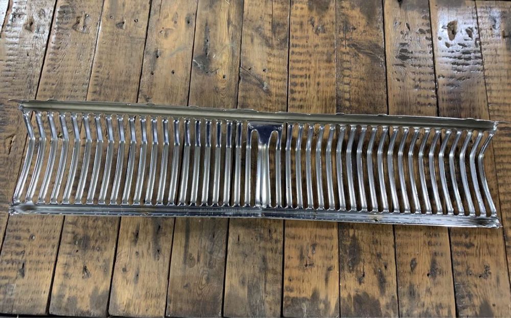 Решетка радиатора Волга ГАЗ 2410