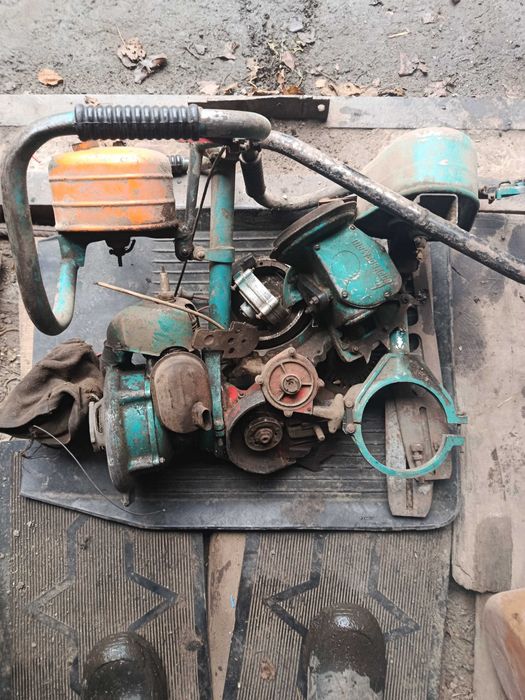 Продам Бензопилу "Дружба"