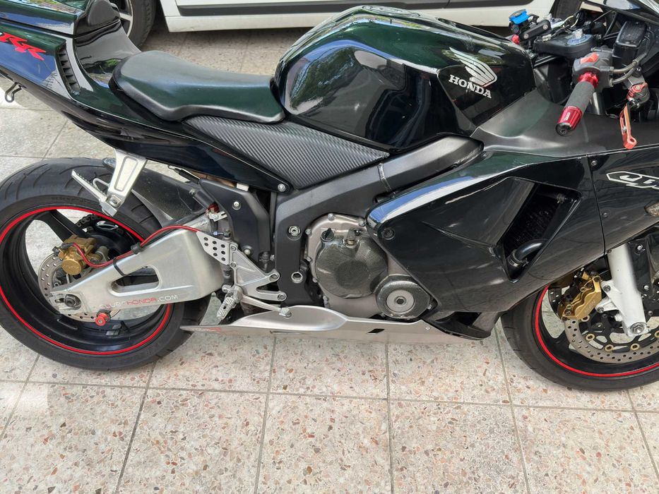 Cbr 600 RR - Pronta a andar