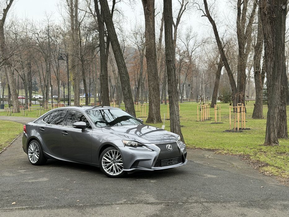 Lexus IS 250 AWD