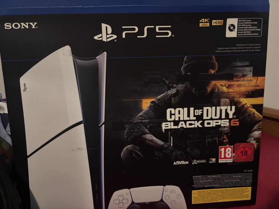 PS5 Digital Como Nova,com caixa e acessosorios