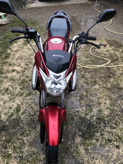 Продам мотоцикл форте 200
