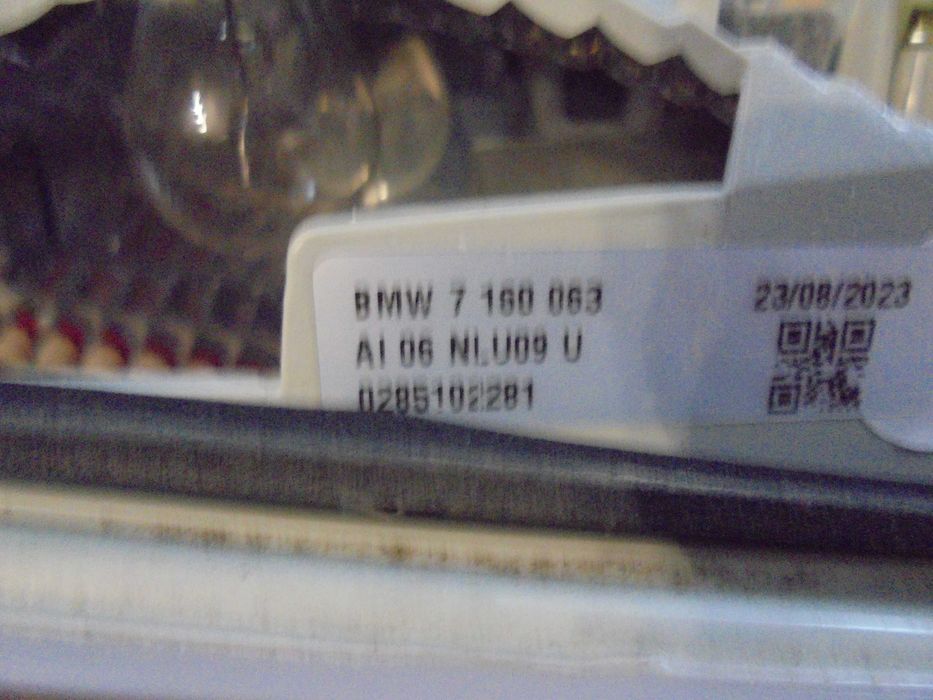 BMW E91 lampa w klapę lewa