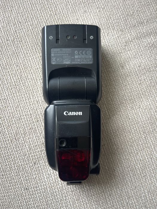 Flash canon EX600Rt