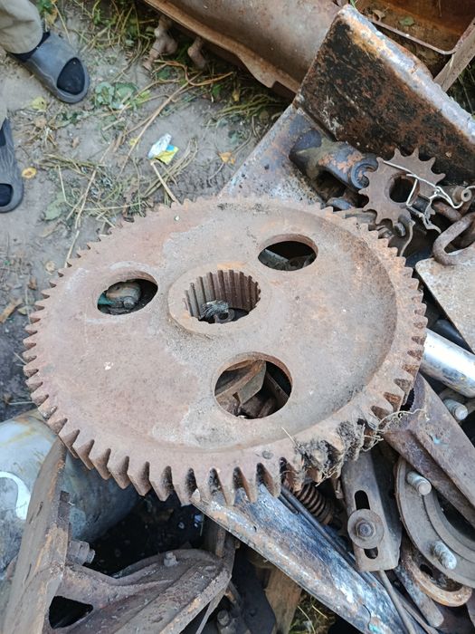 Шестерня відома ЮМЗ