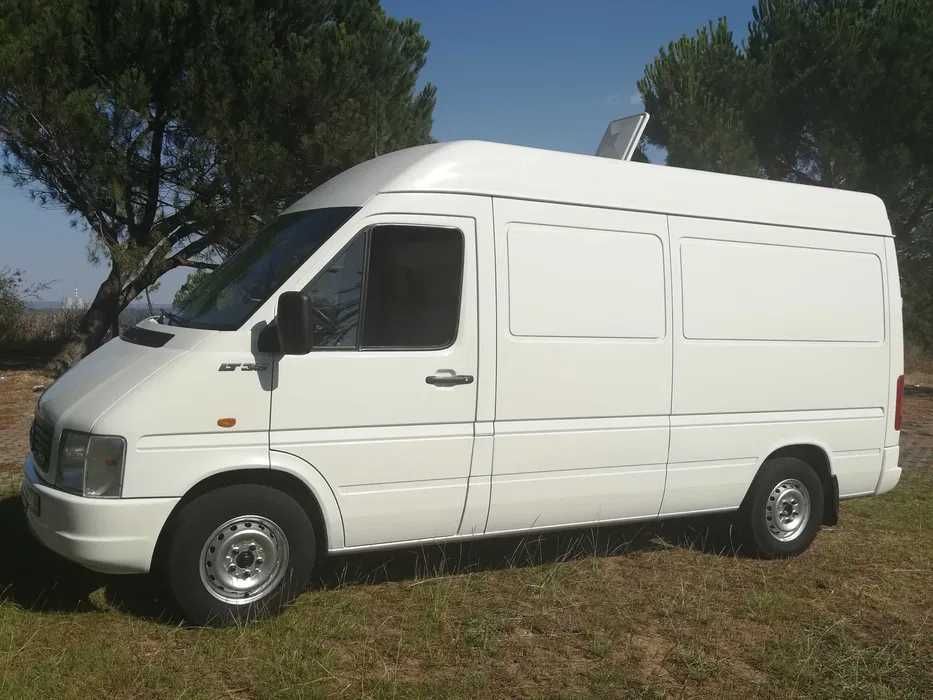 Volkswagen L 35 Alta e longa campervan