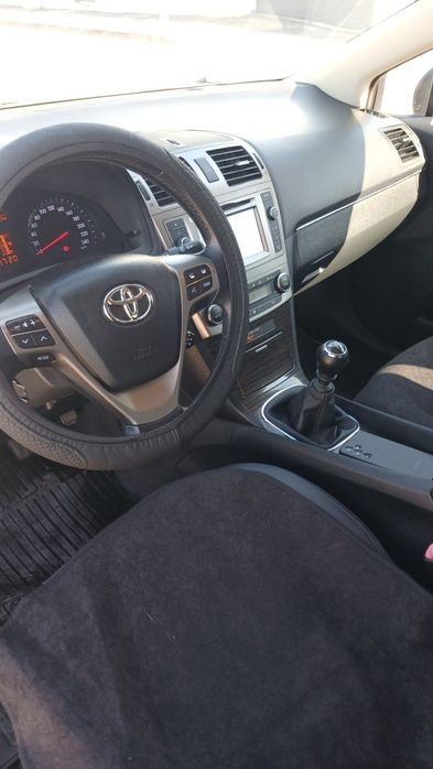 Toyota Avensis 2.0 D4D luxury