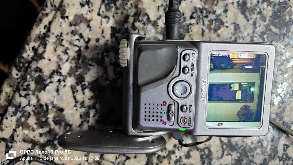 Máquina fotográfica Fujifilm finepix m603