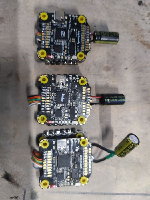 Полетный контроллер SpeedyBee F405 V3 с регулятором скорости