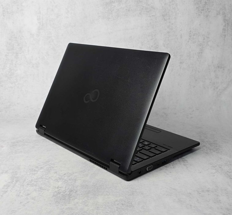 Ноутбук 14" Fujitsu LifeBook e548 i5-8350U 1920x1080 IPS 8Gb SSD 120Gb