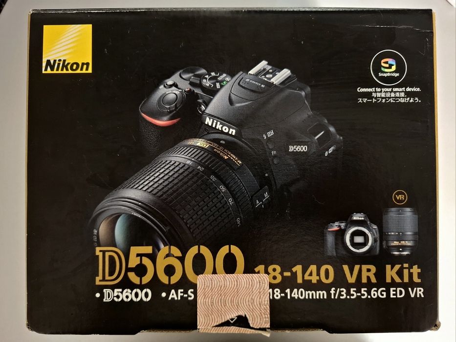 Фотоапарат Nikon D5600 kit 18-140mm VR