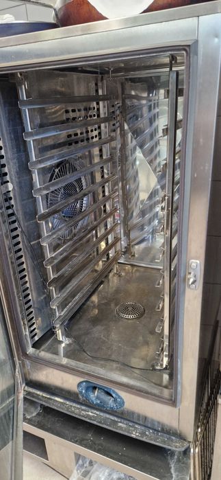 Piec konwekcyjno-parowy Rstional SCC 101E