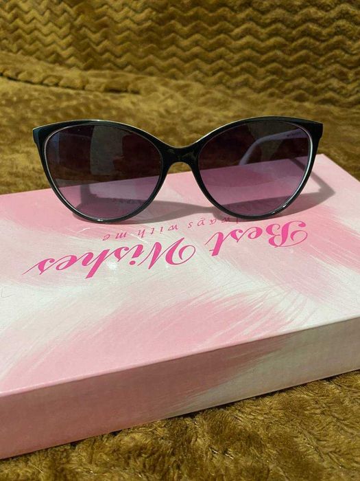 Окуляри сонцезахисні "кішечки" іміджеві чорно-білі базові від сонця