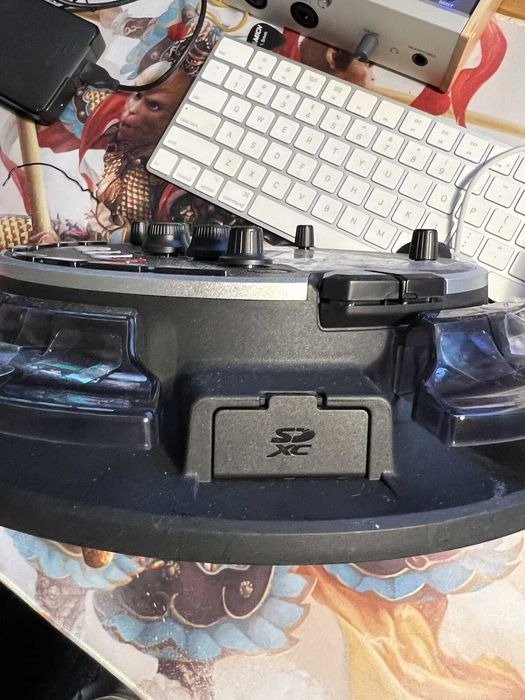 Sintetizador Zoom Arc96