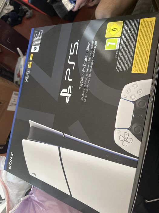 Play station 5 slim digital SELADO