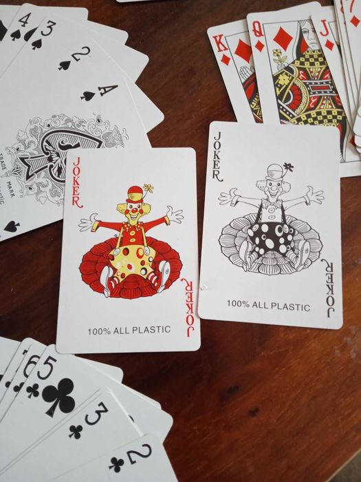 Карти пластикові, нові. Карты пластиковые. новые.