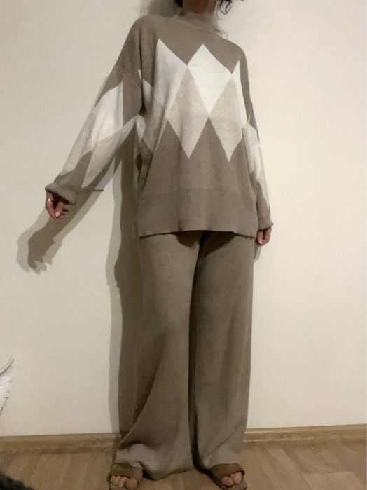 Костюм вязаный палаццо беж M-L
