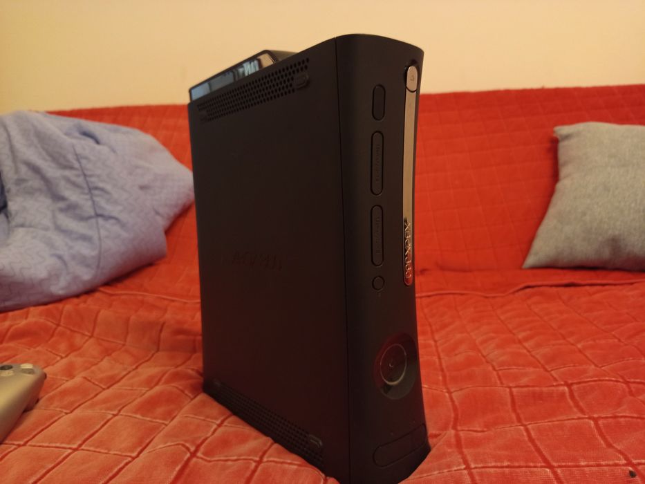 Xbox 360 com jogos Negociável
