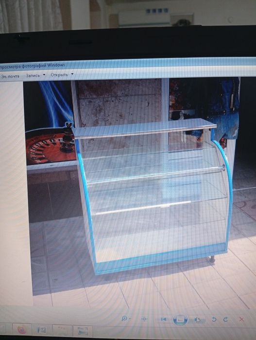 Меблі для магазину