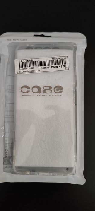 Capa e duas películas novas, e uma usada.