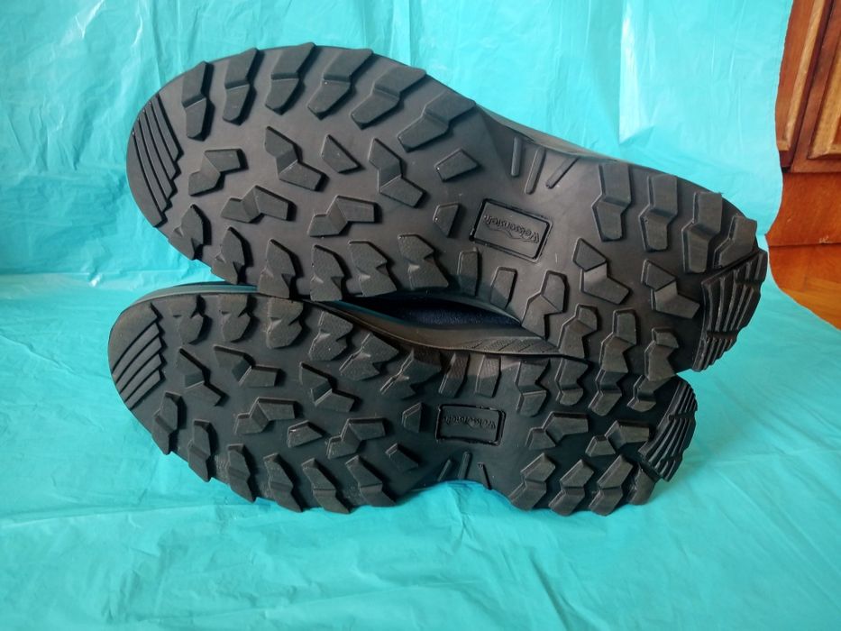 Нові трекінгові черевики WEISSENSTEIN  розм.41.HydorTex