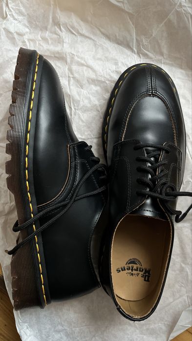 Dr. Martens 43 туфлі чоловічі на Великдень