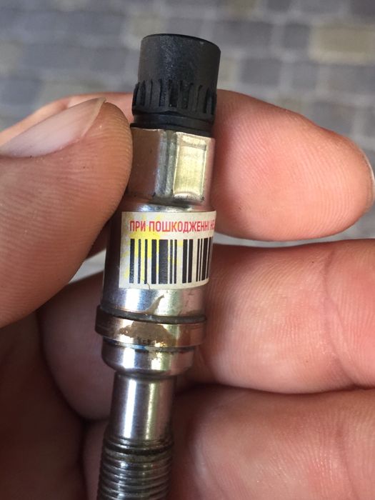 Форсунка 04L130277AC  BERU - PSG007 Skoda 04L130764C  VW 2.0TDI