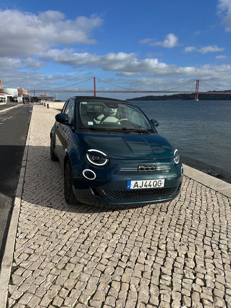 Fiat 500e C La Prima