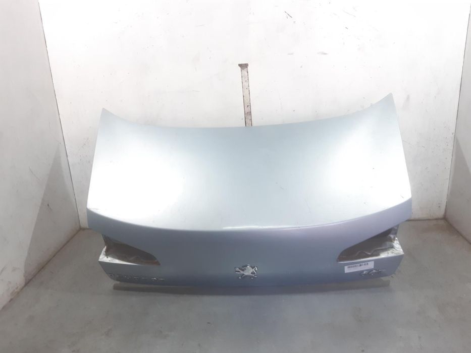 mala traseira peugeot 607