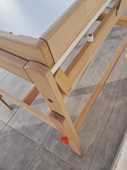 Secretária Infantil Regulável IKEA FLISAT