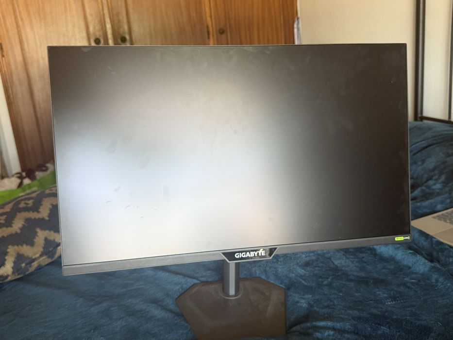 Monitor Gaming GIGABYTE G27Q2 (27'' - Led - QHD - 1 ms - 200 Hz - Preto)