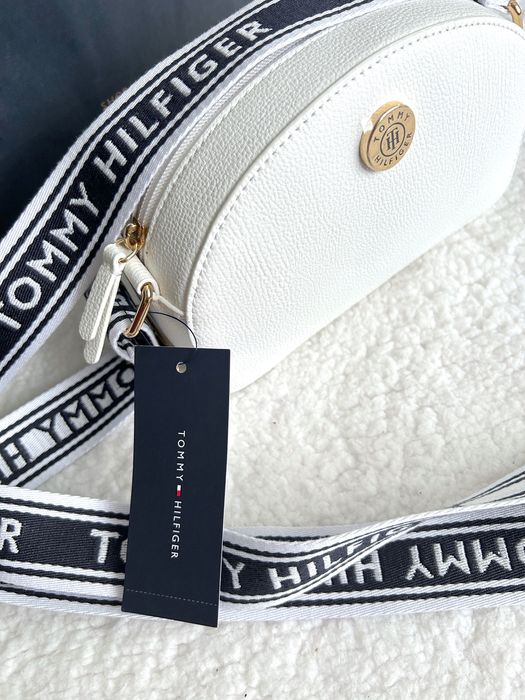 Tommy Hilfiger torebka na ramie