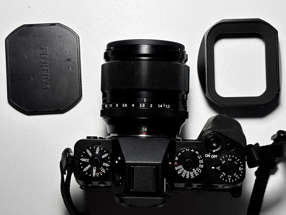Fujinon XF56 f1.2 R