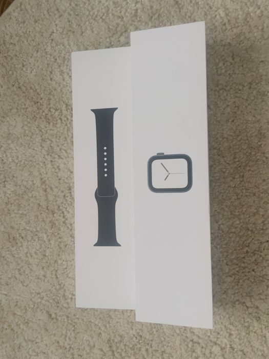 Apple Watch 4 44mm + Zestaw pasków